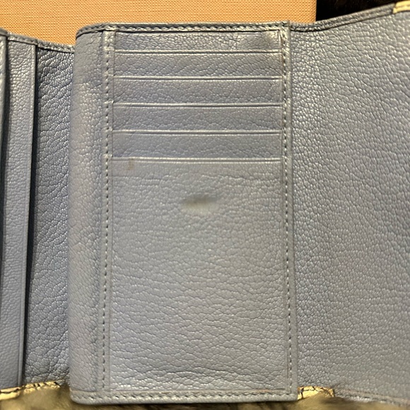 Miu Miu Wallet - Picture 9 of 13